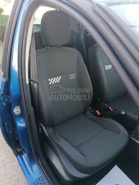 Renault Clio 1.2i EXPRESSION CH