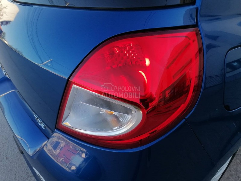 Renault Clio 1.2i EXPRESSION CH