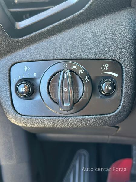 Ford Kuga F U L / N O V A