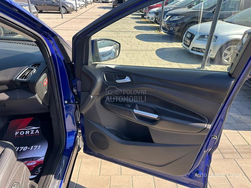 Ford Kuga F U L / N O V A