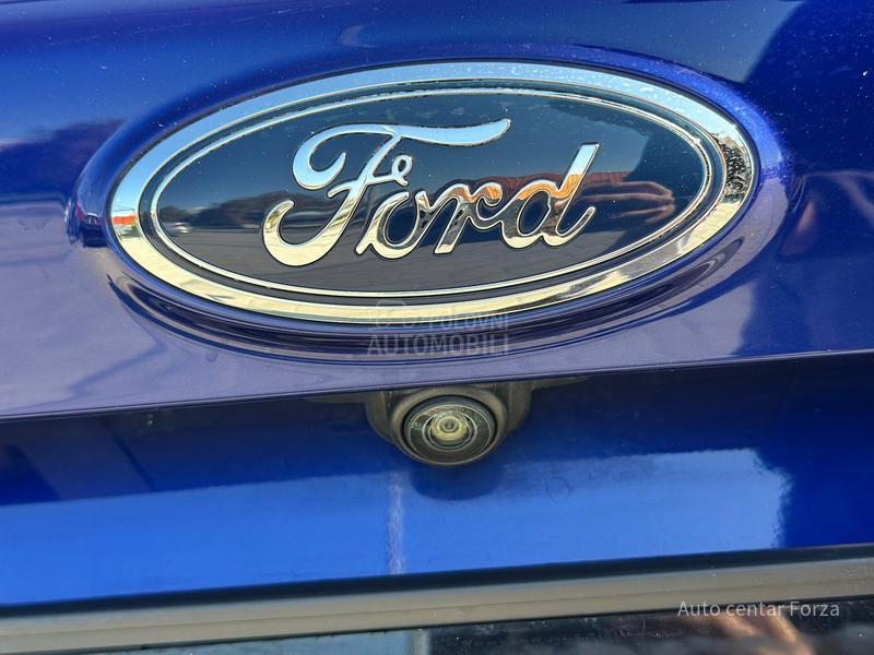 Ford Kuga F U L / N O V A