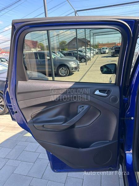 Ford Kuga F U L / N O V A