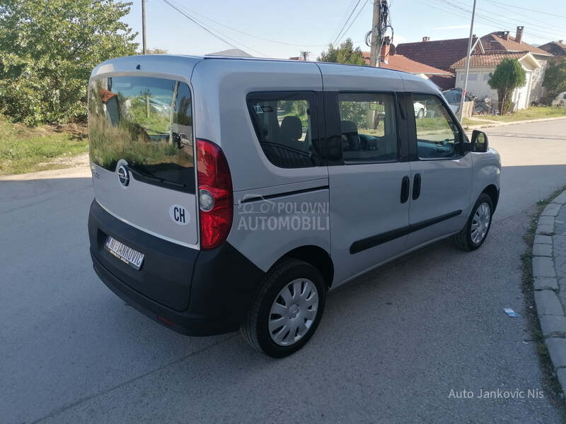 Opel Combo 1.4i SELECTION CH