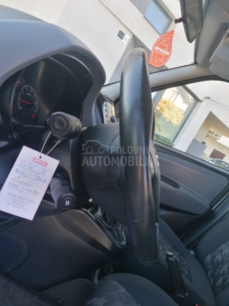 Opel Combo 1.4i SELECTION CH