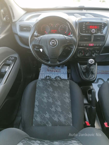 Opel Combo 1.4i SELECTION CH