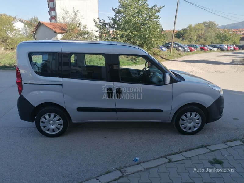 Opel Combo 1.4i SELECTION CH