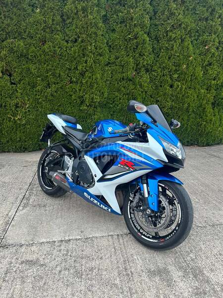 Suzuki k9 750
