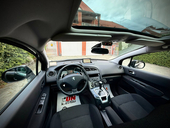 Peugeot 5008 PREMIUM CH