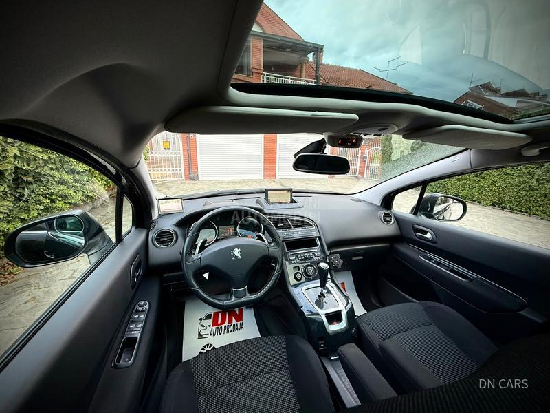 Peugeot 5008 PREMIUM CH Peugeot 5008 PREMIUM CH