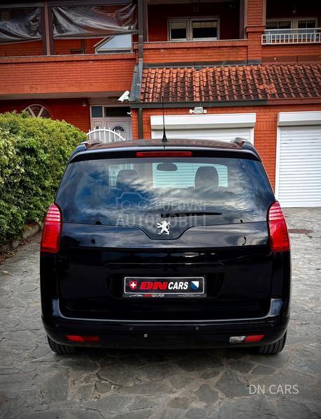 Peugeot 5008 PREMIUM CH Peugeot 5008 PREMIUM CH