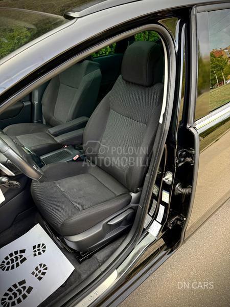 Peugeot 5008 PREMIUM CH Peugeot 5008 PREMIUM CH