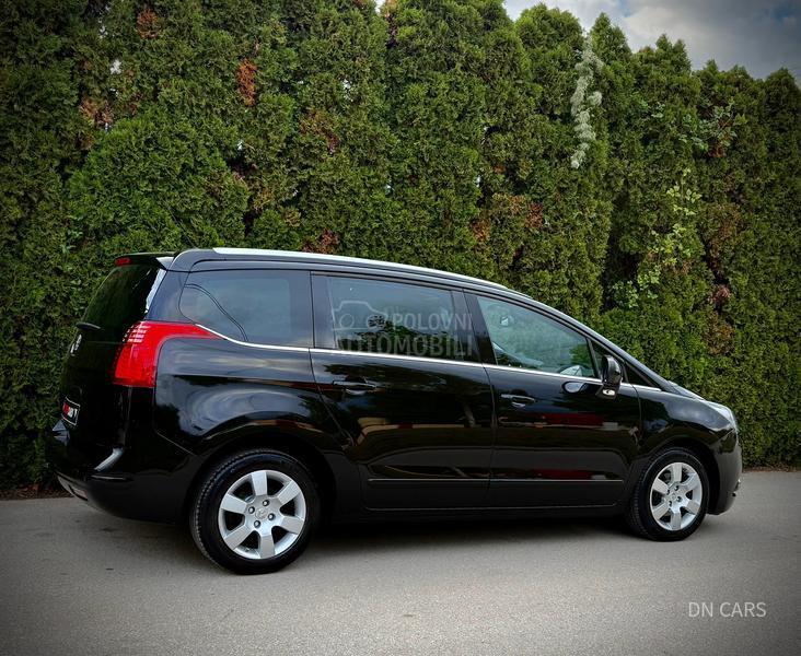 Peugeot 5008 PREMIUM CH Peugeot 5008 PREMIUM CH
