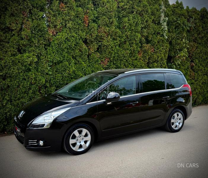 Peugeot 5008 PREMIUM CH Peugeot 5008 PREMIUM CH