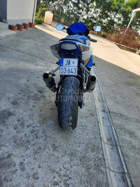 Suzuki Gsxr K7 1000