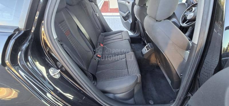 Audi A3 STronic/car vertical