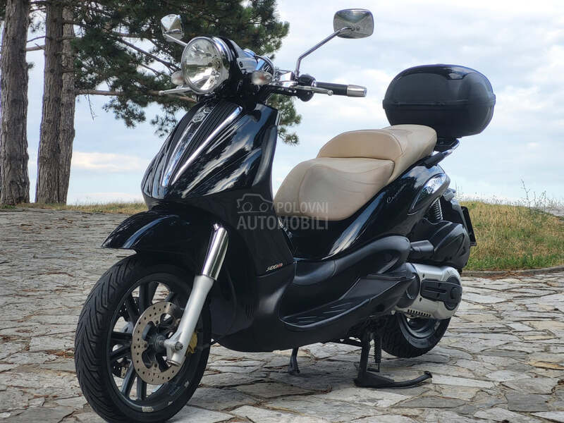 Piaggio Beverly Cruiser 500