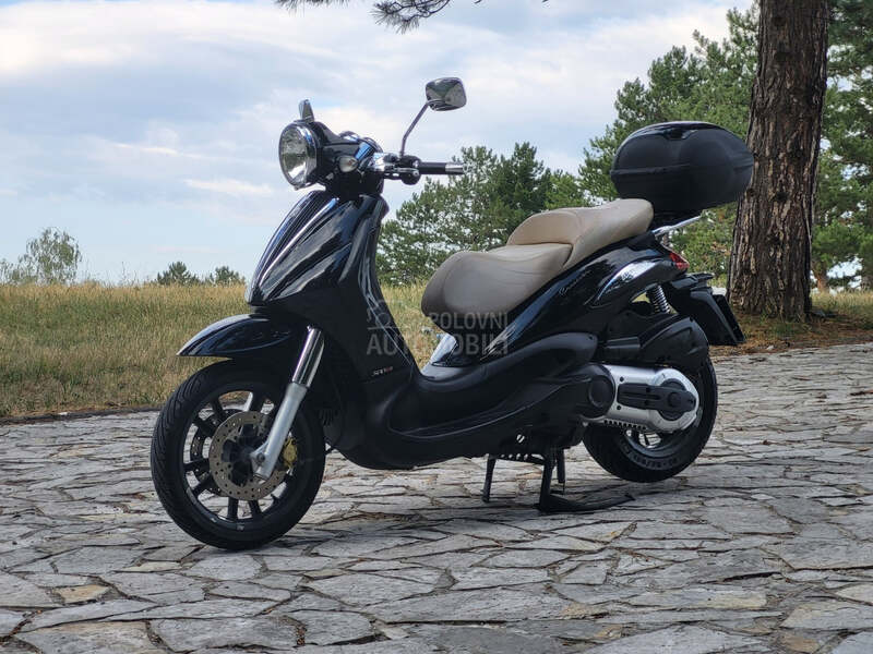 Piaggio Beverly Cruiser 500