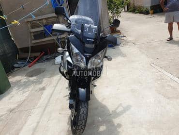Suzuki DL 1000 VSTROM