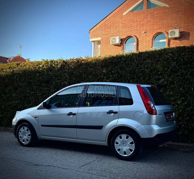 Ford Fiesta 84000 K M CH