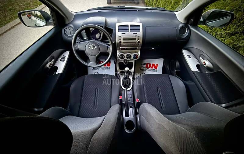 Toyota Urban Cruiser VVTI ACTIVE CH