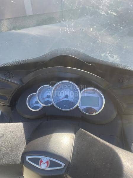 Malaguti madison 3 250ie