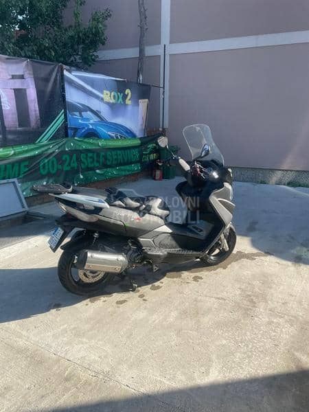Malaguti madison 3 250ie
