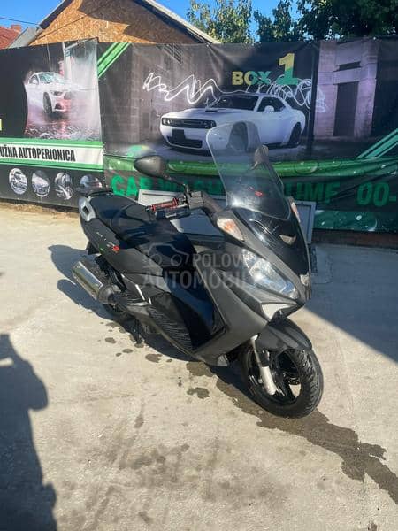 Malaguti madison 3 250ie