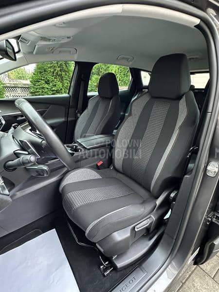 Peugeot 3008 1.5HDI/VIRT./AUTOM.