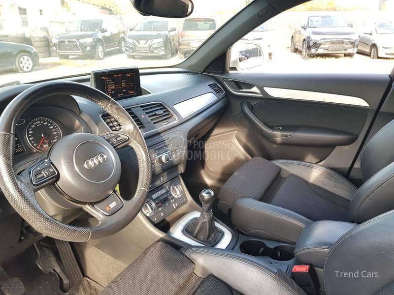 Audi Q3 2.0 TDI S LINE