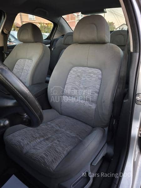 Peugeot 407 1.8i