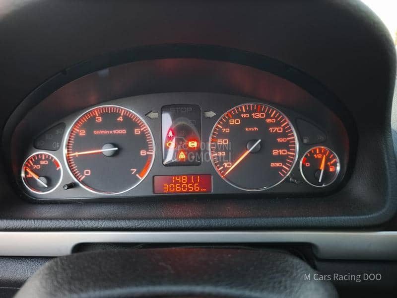 Peugeot 407 1.8i