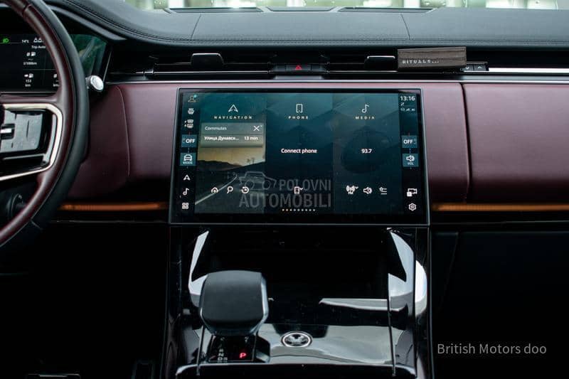 Land Rover Range Rover Sport SE D300