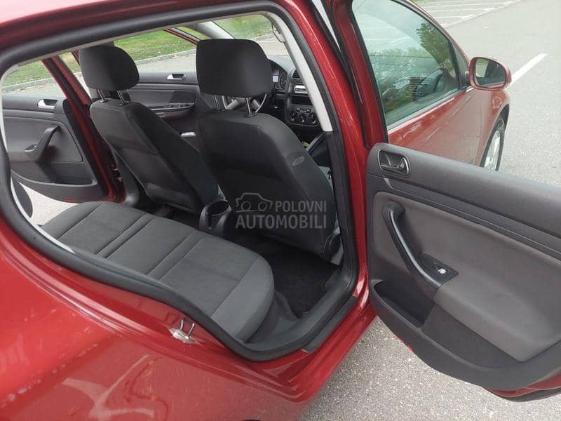 Volkswagen Golf 5 1.6 FSI Reg/Servisi/ Volkswagen Golf 5 1.6 FSI Reg/Servisi/
