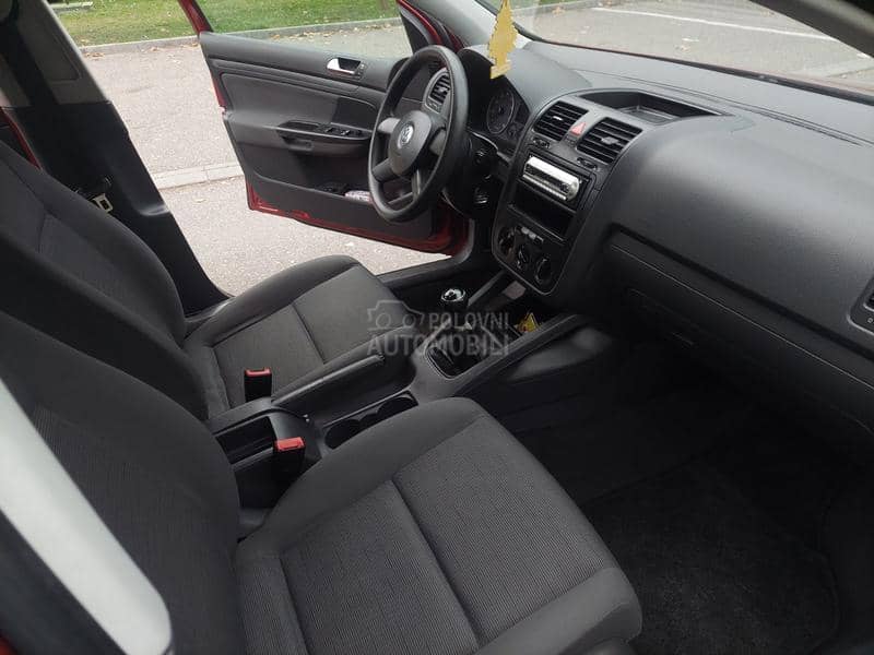 Volkswagen Golf 5 1.6 FSI Reg/Servisi/ Volkswagen Golf 5 1.6 FSI Reg/Servisi/