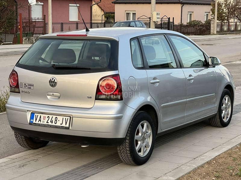 Volkswagen Polo 1.4b 16v