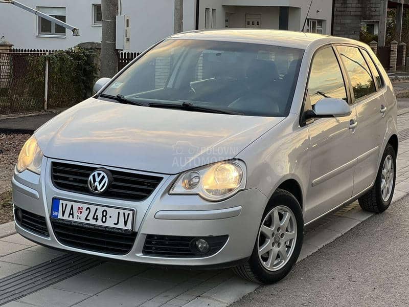 Volkswagen Polo 1.4b 16v