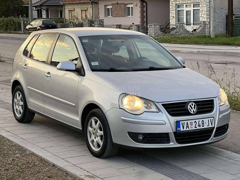 Volkswagen Polo 1.4b 16v