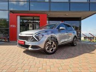 Kia Sportage T-GDI LX  M/T FWD