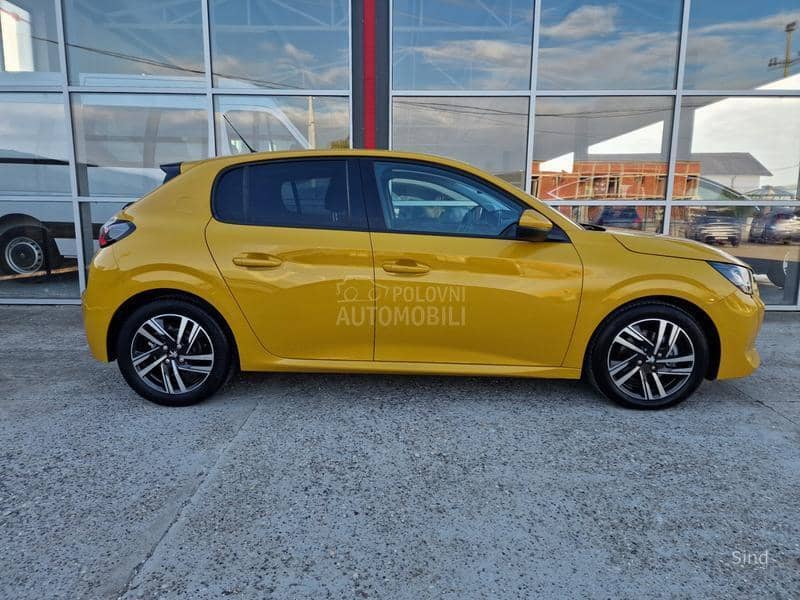 Peugeot 208 1.2 PURETECH ALLURE