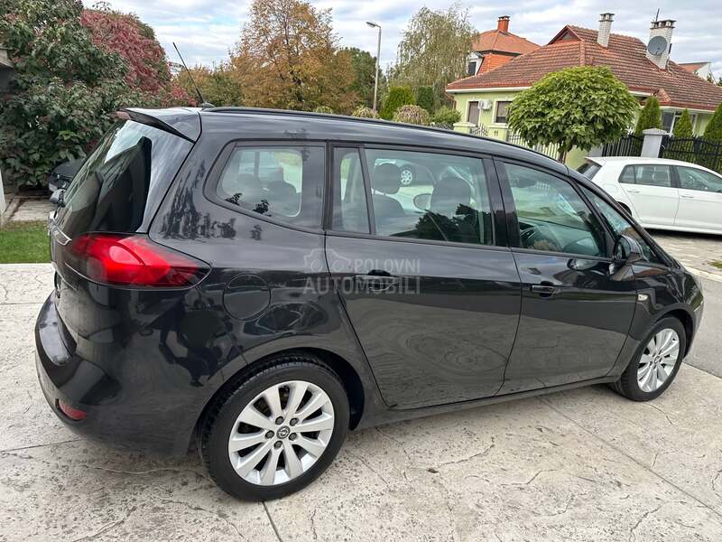Opel Zafira 1.4 FLEX BIKE