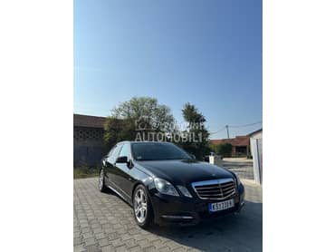 Mercedes Benz E 250 4MATIC 7G TRONIC