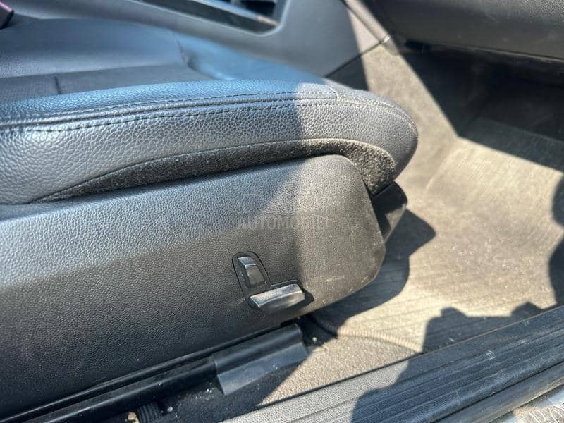 Mercedes Benz E 250 4MATIC 7G TRONIC