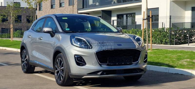 Ford Puma Titanium mhev