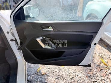 Tapacir vrata 308 T9 levi desn za Peugeot 308