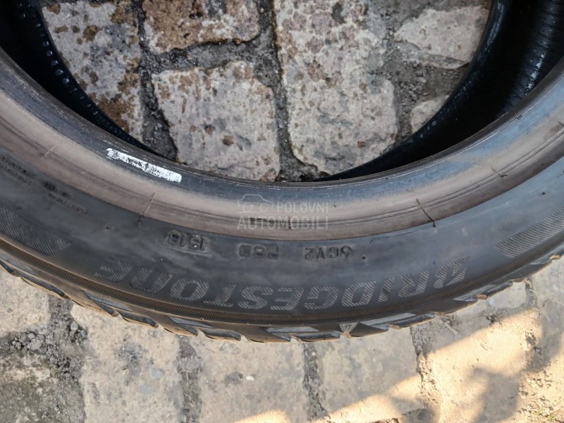 Bridgestone 215/50 R18 Letnja