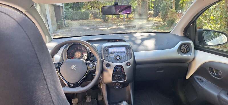 Peugeot 108 1.0