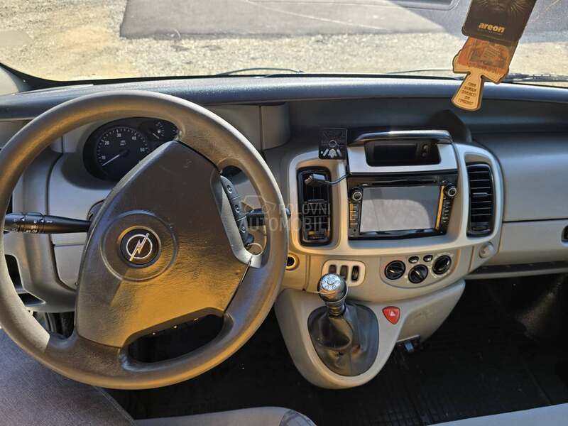 Opel Vivaro 