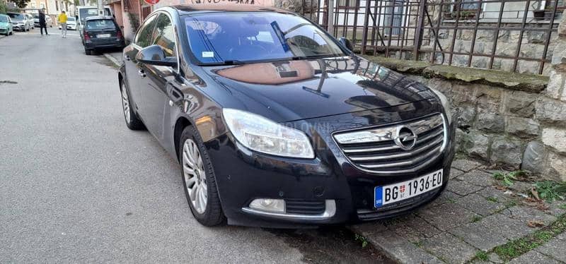 Opel Insignia 2.0