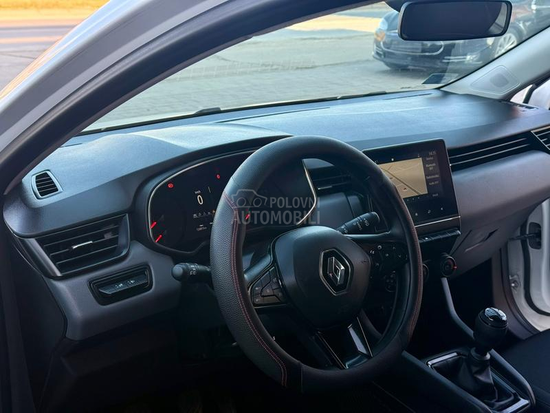 Renault Clio T.O.P O.P.I.S