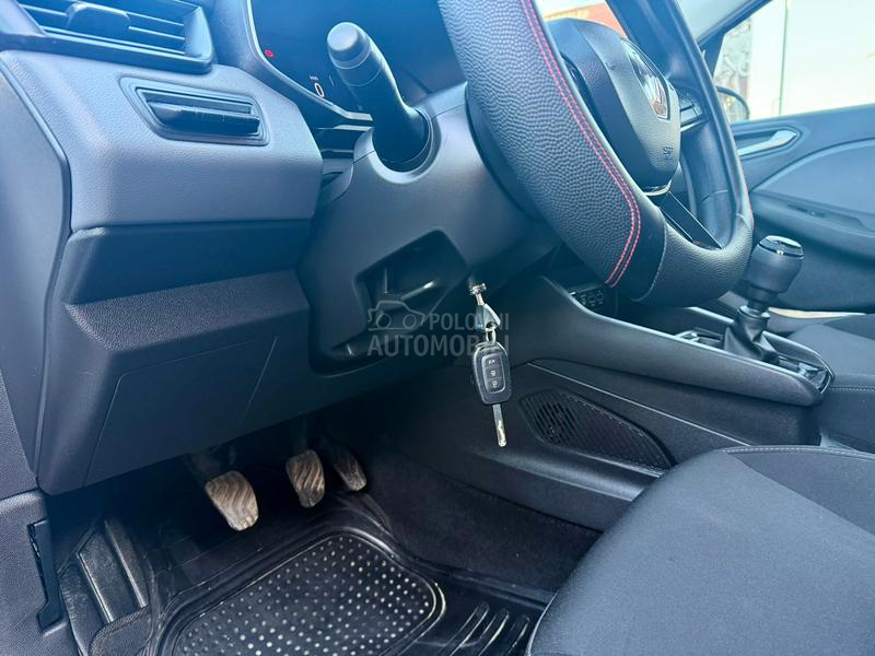 Renault Clio T.O.P O.P.I.S